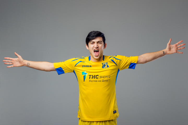 \"Ростову\" разрешено дозаявить Азмуна на сезон-2016/17