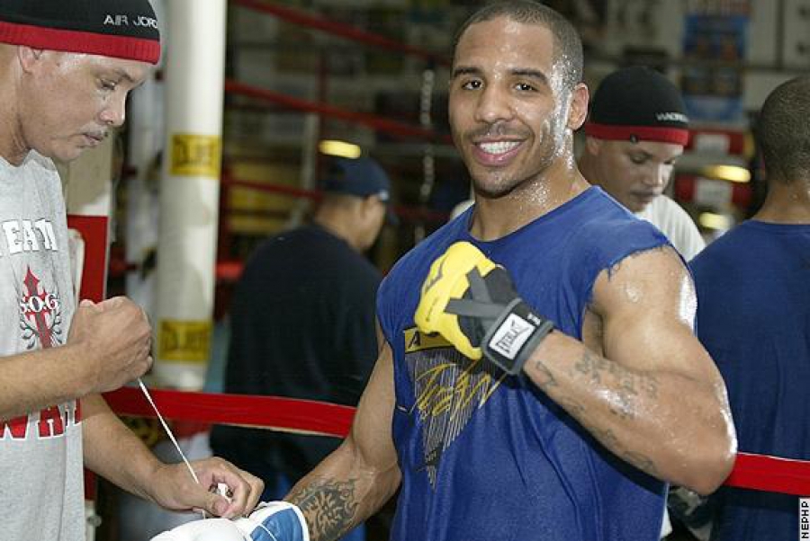 Уорд не против выйти в ринг с Головкиным