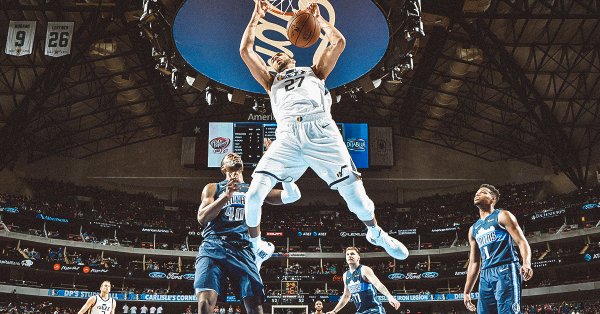 \"Юта\" оказалась сильнее \"Далласа\"