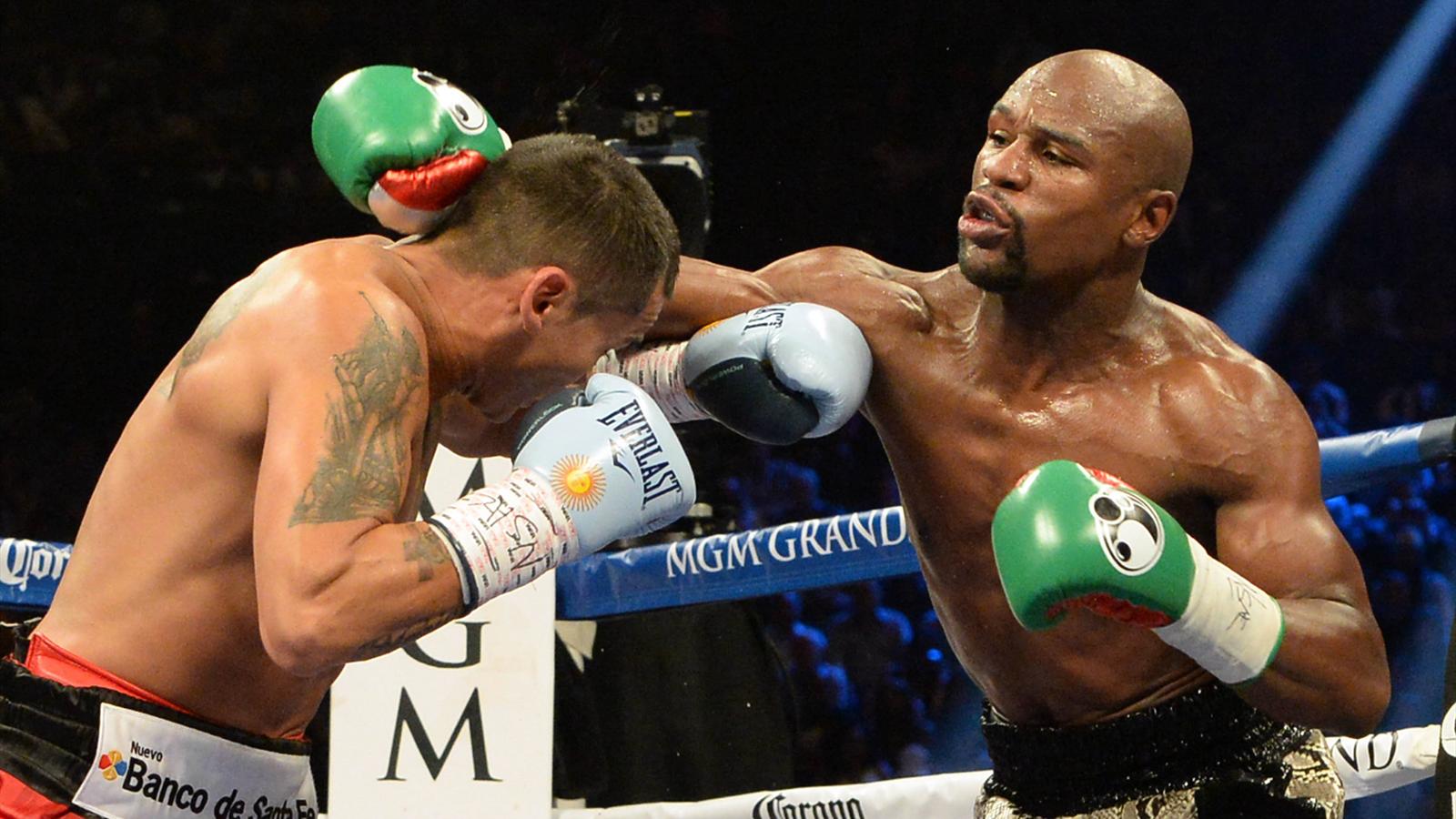 Мэйуэзер: пусть Пакьяо думает о бое с Алгиери