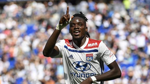 \"Лион\" на классе обыграл \"Амьен\"