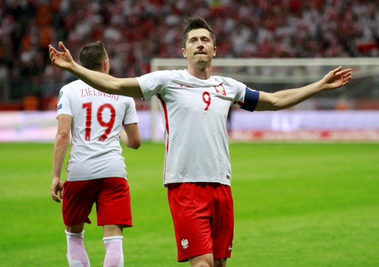 Польша громит Казахстан