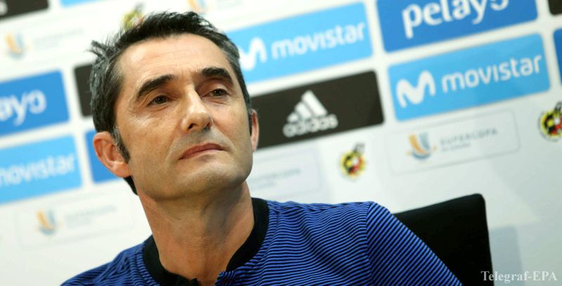 Вальверде прокомментировал тот факт, что Месси и Иньеста еще не продлили свои контракты