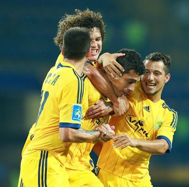 \"Металлист\" в меньшинстве разгромил \"Волынь\"