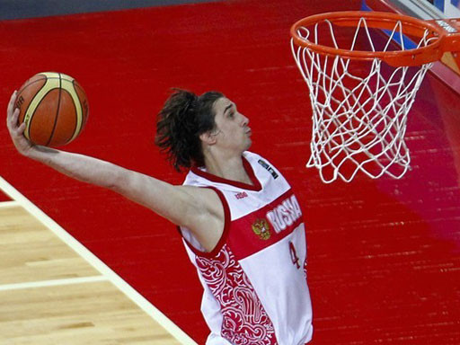 Швед: Удобно выходить на паркет со скамейки