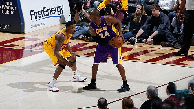 42 очка Брайанта не спасли \"Лейкерс\"