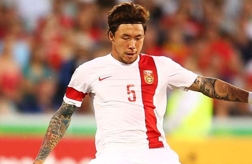 \"Реал\" покупает китайского защитника