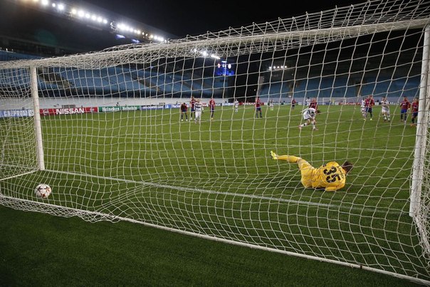 \"Бавария\" увезла из Москвы три очка