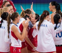 Женская сборная России по волейболу привезла золото с чемпионата Европы