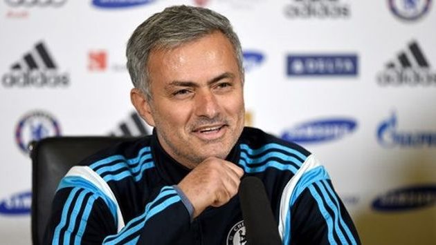 Кларк: Моуринью усилит \"МЮ\"