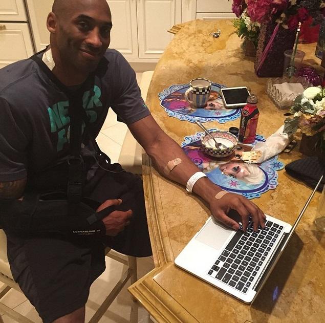 Коби Брайант пропустит девять месяцев