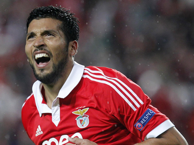 Гарай останется в \"Бенфике\" до лета