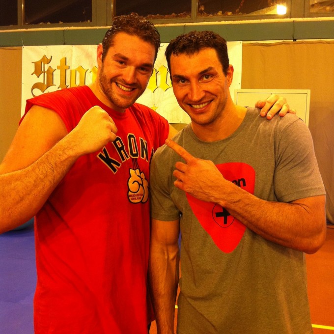 Фьюри обещает нокаутировать Кличко в 7-8 раунде