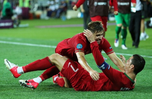 Отбор Евро-2016: победы Германии и Португалии, мир Румынии и Греции