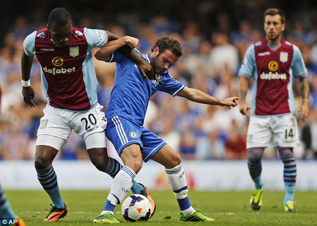 \"Шпоры\" попробуют приобрести хавбека \"аристократов\"