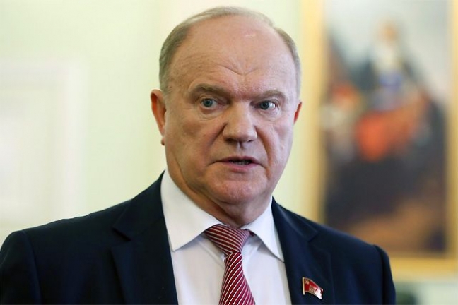 Зюганов: Россия могла играть в финале чемпионата мира