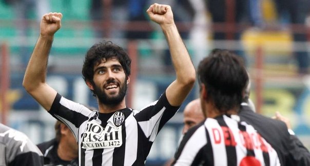 \"Сиена\" объявила о продаже в \"Зенит\" Нету