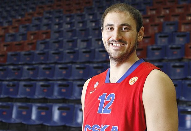 Ненад Крстич покинул московский ЦСКА