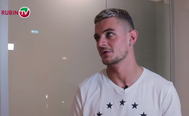 Лестьенн хочет сыграть с \"Уралом\"