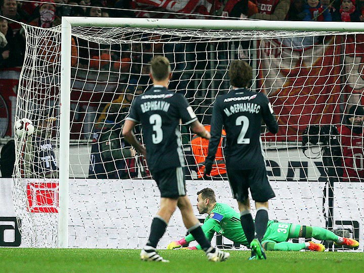 \"Спартак\" обыграл ЦСКА в московском дерби