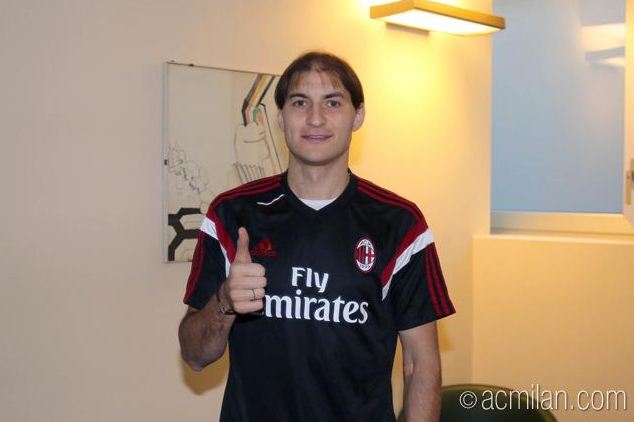 Габриэль Палетта перебрался из \"Пармы\" в \"Милан\"