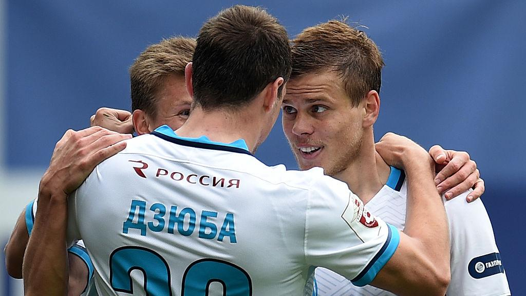 \"Зенит\" не взял Дзюбу и Кокорина на матч с \"Оренбургом\"
