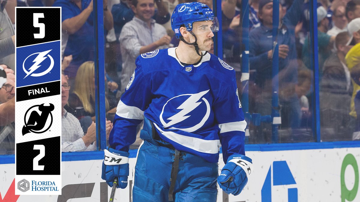 \"Тампа-Бэй\" забросила 5 шайб в ворота \"Нью-Джерси\"