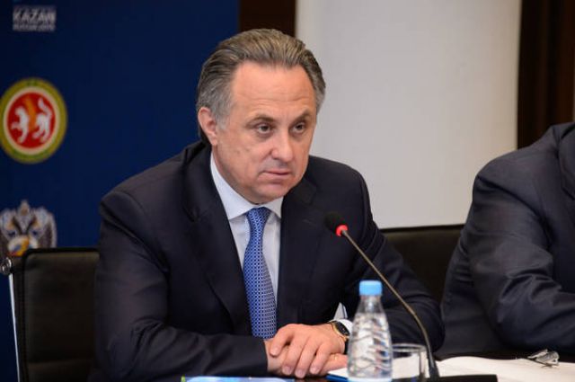 Мутко: процесс натурализации должен решаться в тишине