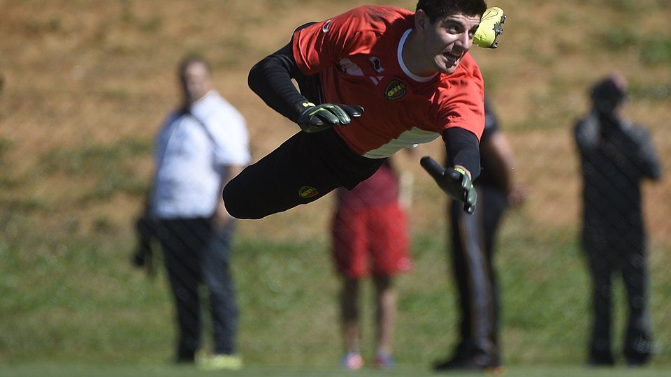 Официально: Куртуа вернется на \"Стэмфорд Бридж\"