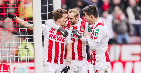 \"Байер\" неожиданно проиграл \"Кельну\"