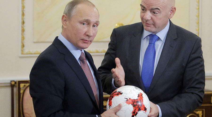 Инфантино выступил с речью на \"Лужниках\"