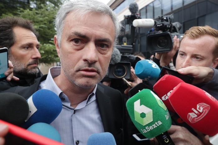 Моуриньо поиронизировал на тему травмированных игроков