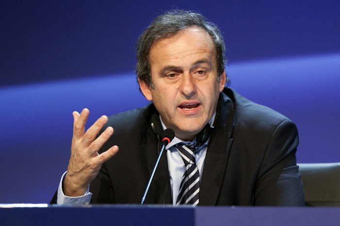 Платини советует Блаттеру уйти