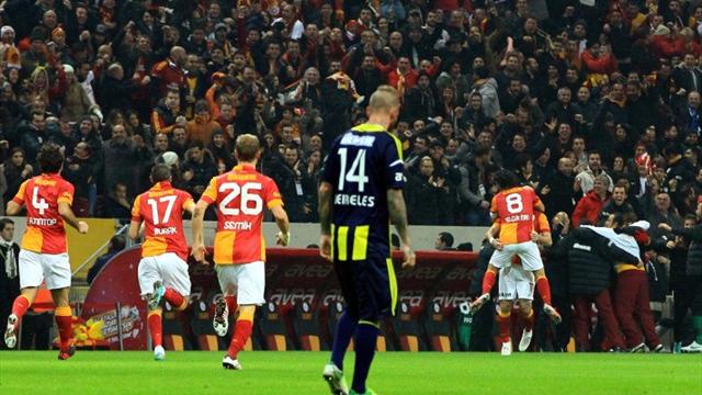 Мейрелеш дисквалифицирован на 12 матчей