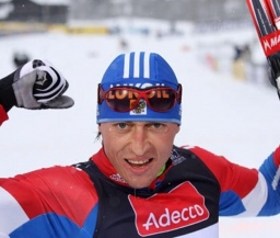 Легков завоевал бронзу в гонке на 15 км на этапе Кубка мира в Давосе