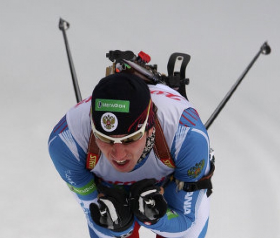 Логинов стал третьим в пасьюте на этапе КМ по биатлону в Норвегии