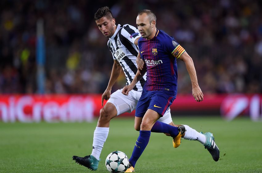 Иньеста: Никаких новостей по поводу моего контракта нет