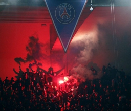УЕФА прокомментировал инцидент в парижском метро с участием фанатов Челси
