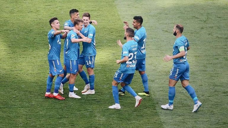 \"Зенит\" обыграл \"Арсенал\" благодаря голу Шатова