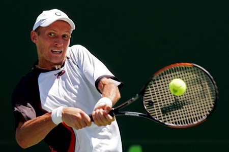 Давыденко победил Ханеску