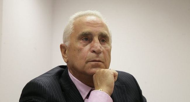 Кавазашвили не стал обсуждать возможную отставку Карреры
