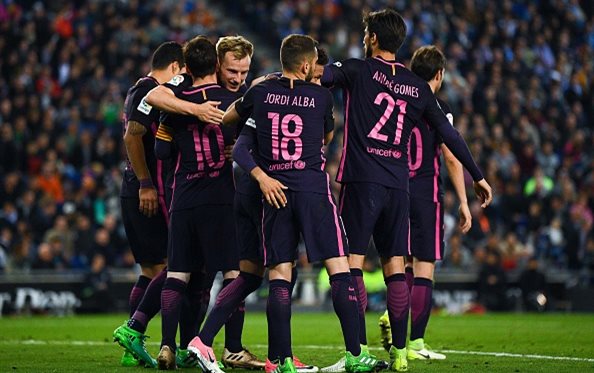 \"Барселона\" одержала победу в каталонском дерби