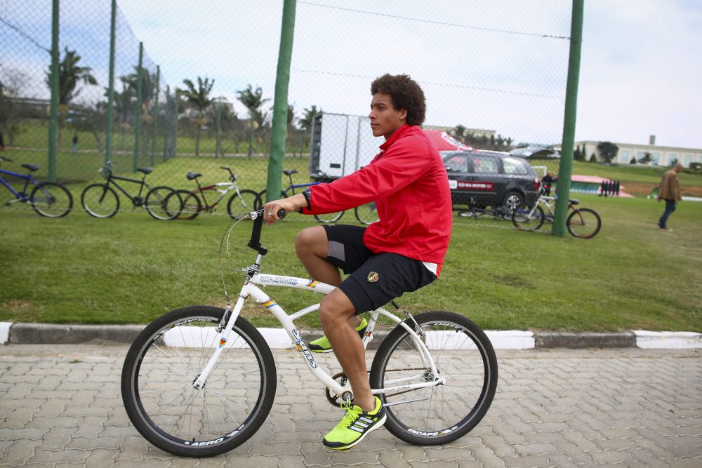 Витcель уже не хочет в АПЛ