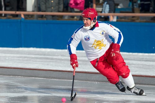 \"Динамо\" М, \"Енисей\" и \"Зоркий\" набрали по 58 очков