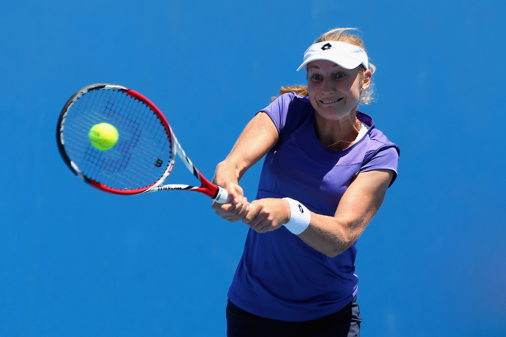 Макарова выбыла с турнира в Мадриде