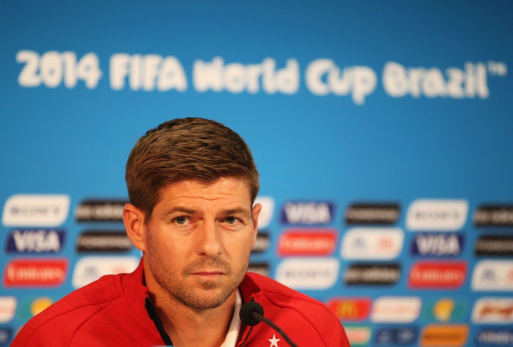 Джеррард завершает карьеру в сборной Англии