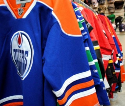 НХЛ опубликовала информацию о самых продаваемых свитерах игроков лиги