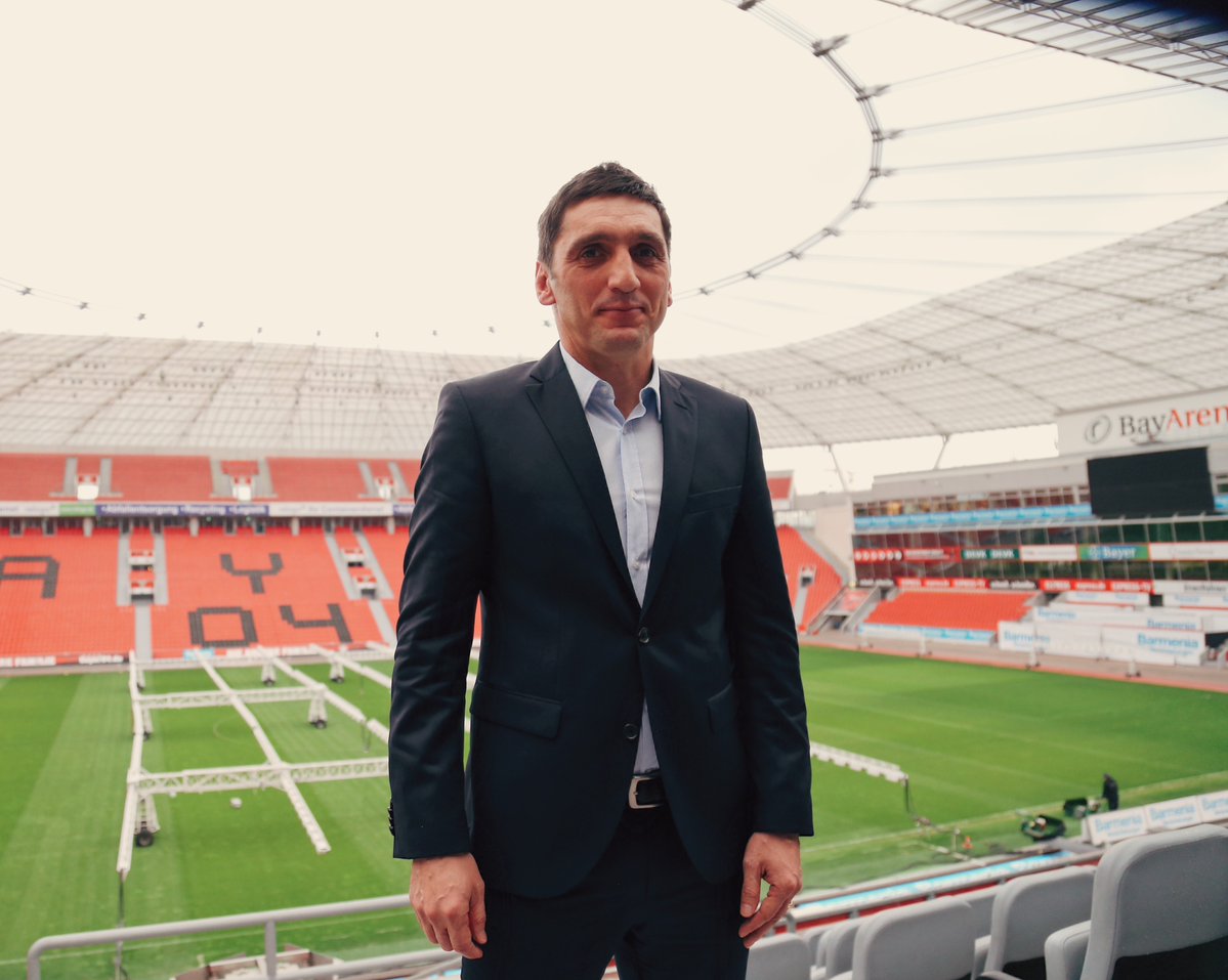 Официально\" \"Байер\" объявил имя нового рулевого