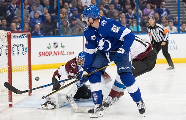 \"Тампа-Бэй\" крупно победила \"Колорадо\"