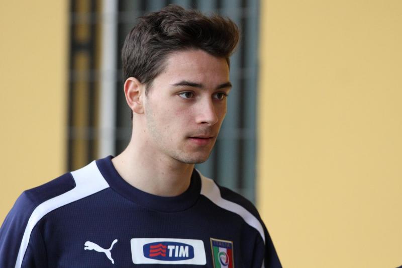 \"Милан\" хочет подписать новое соглашение с Де Шильо